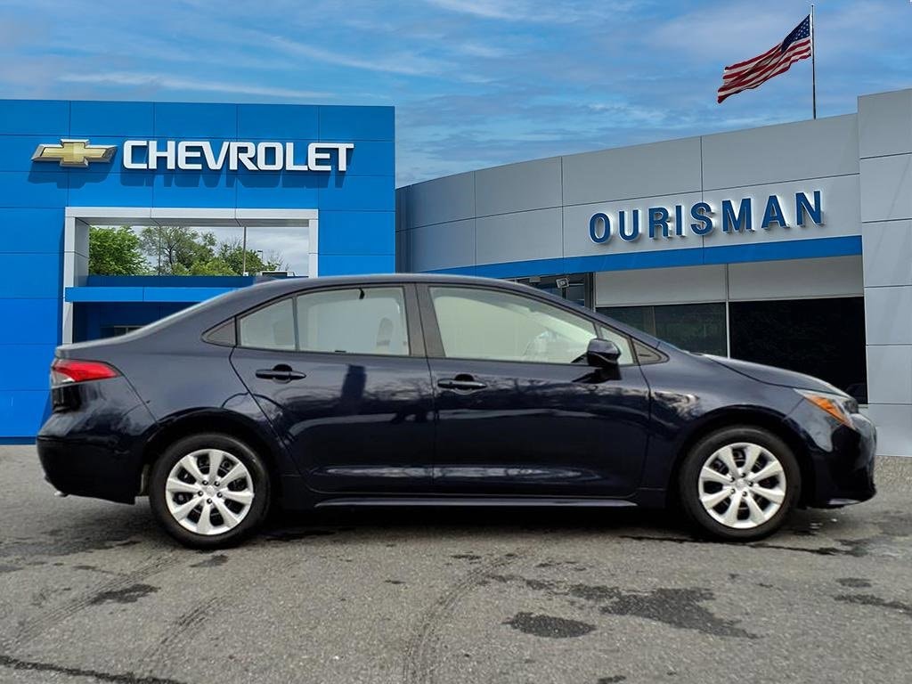 Used 2026 Toyota Corolla LE with VIN 5YFB4MDE8TP360377 for sale in Kansas City