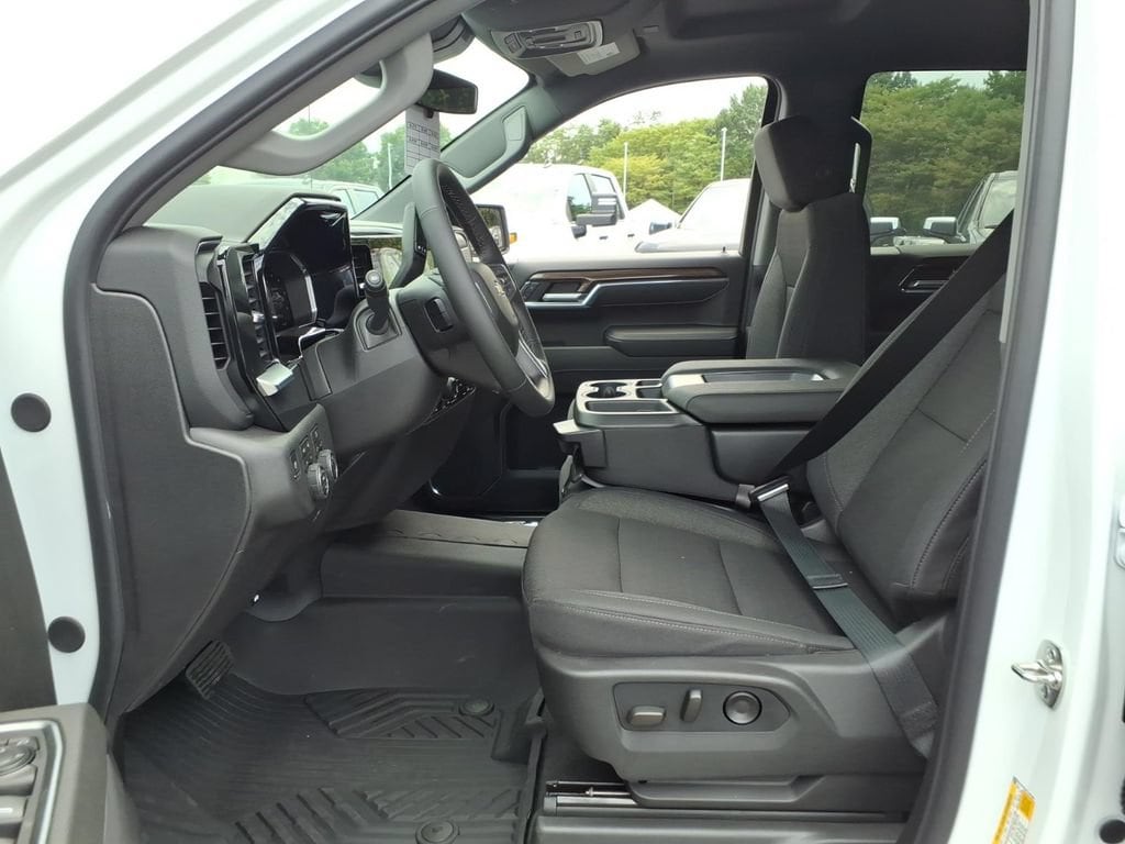 2026 Chevrolet Silverado 1500 LT - Photo 12