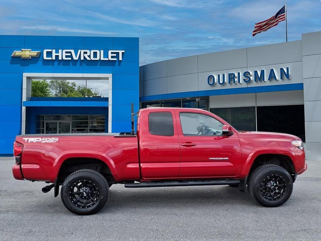 Used 2018 Toyota Tacoma SR5