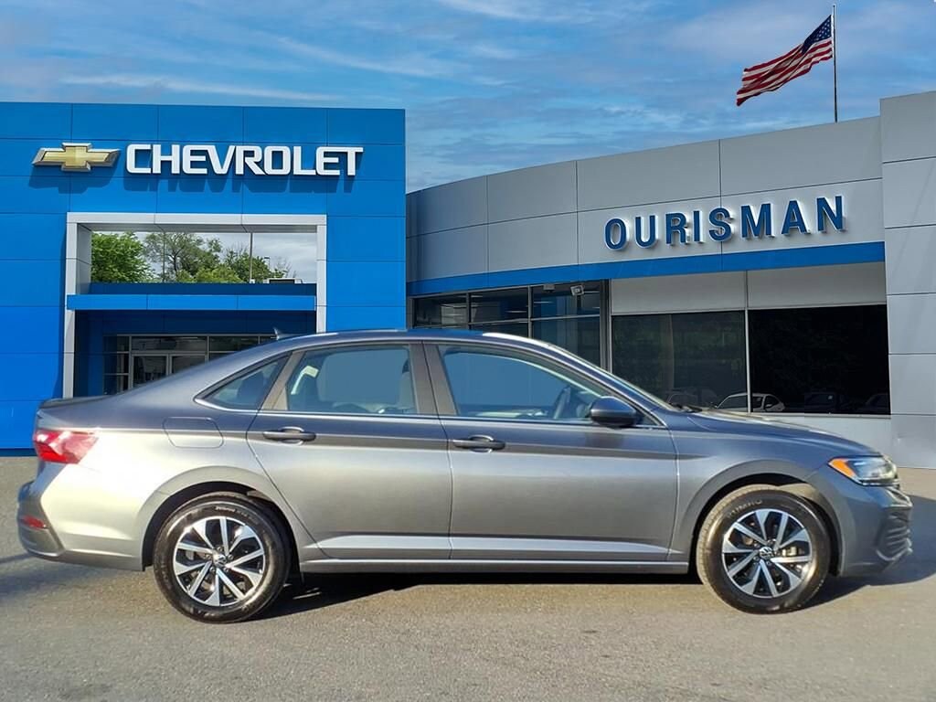 Used 2023 Volkswagen Jetta 1.5T S Sedan