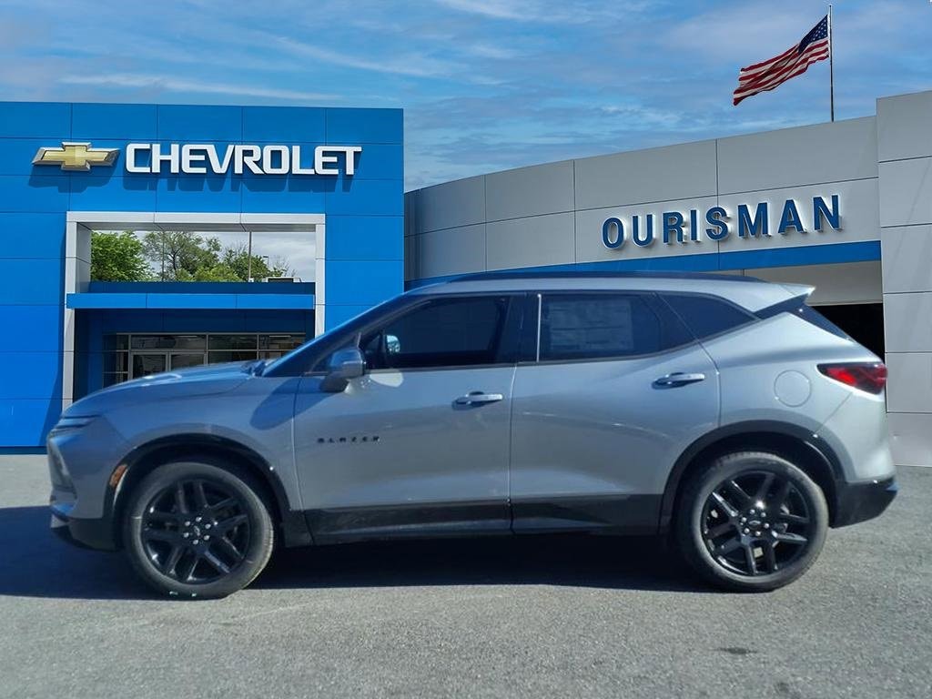 New 2025 Chevrolet Blazer RS SUV