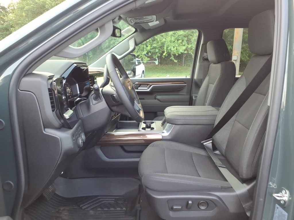 2026 Chevrolet Silverado 2500 HD LT - Photo 12