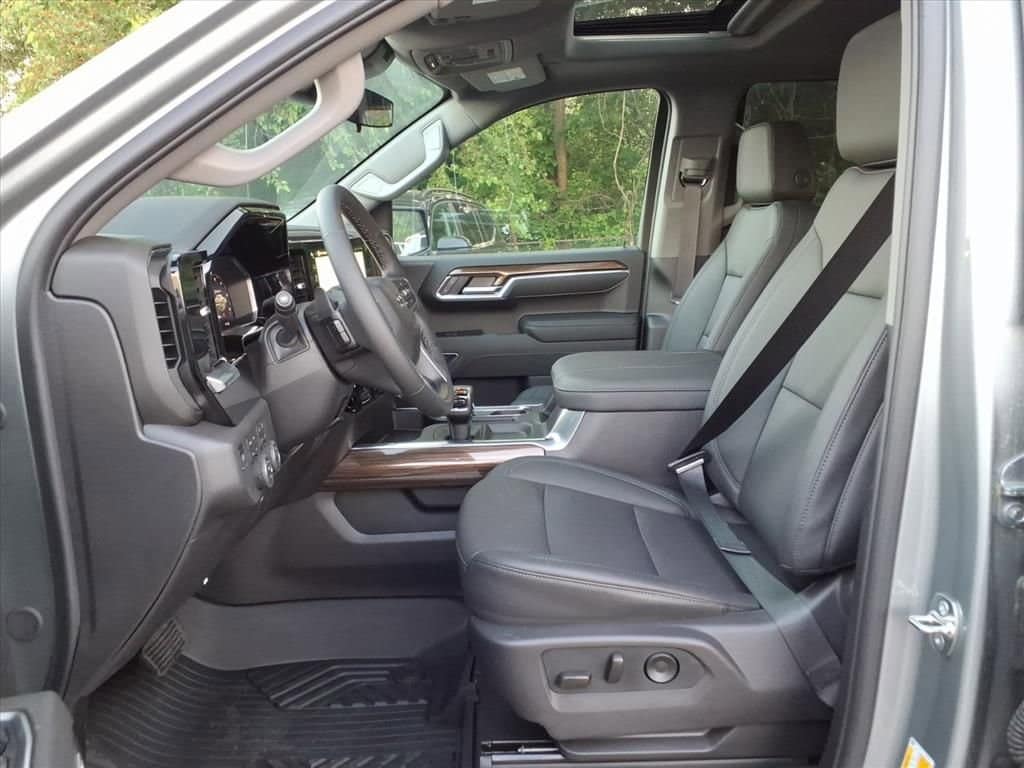 2026 Chevrolet Silverado 1500 RST - Photo 12