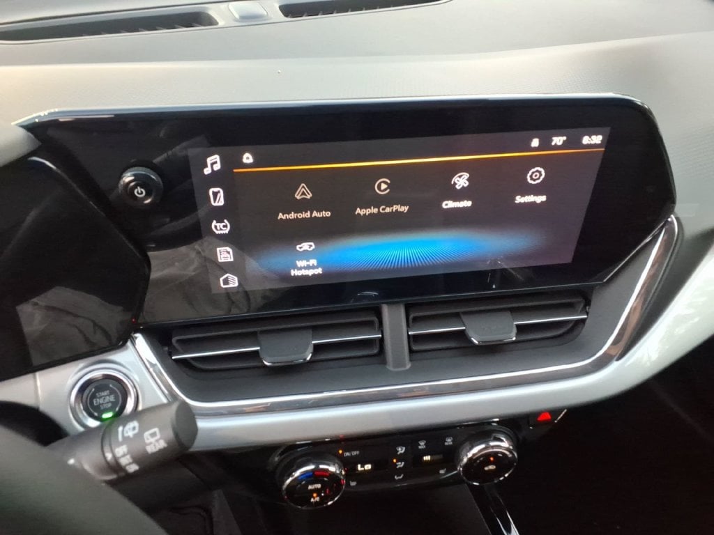 2026 Chevrolet Trax LT - Photo 23