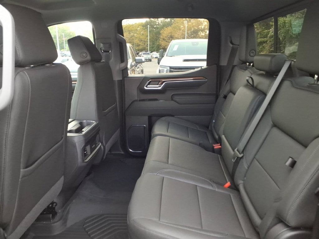 2026 Chevrolet Silverado 1500 LT Trail Boss - Photo 17