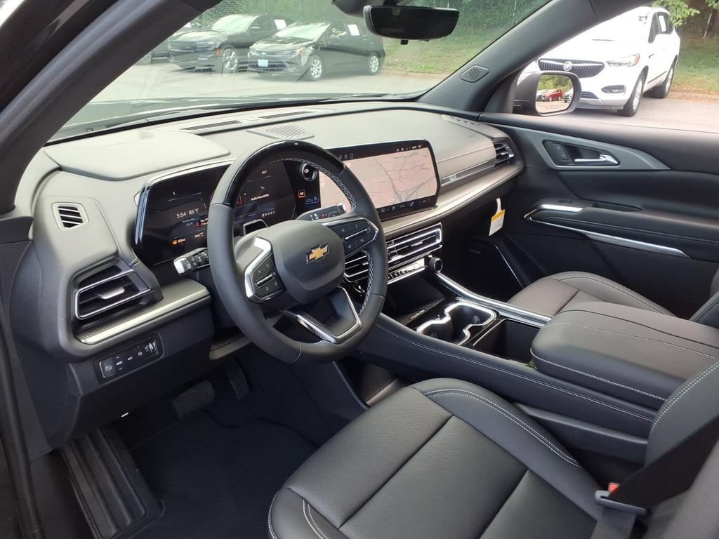 2026 Chevrolet Traverse LT - Photo 12