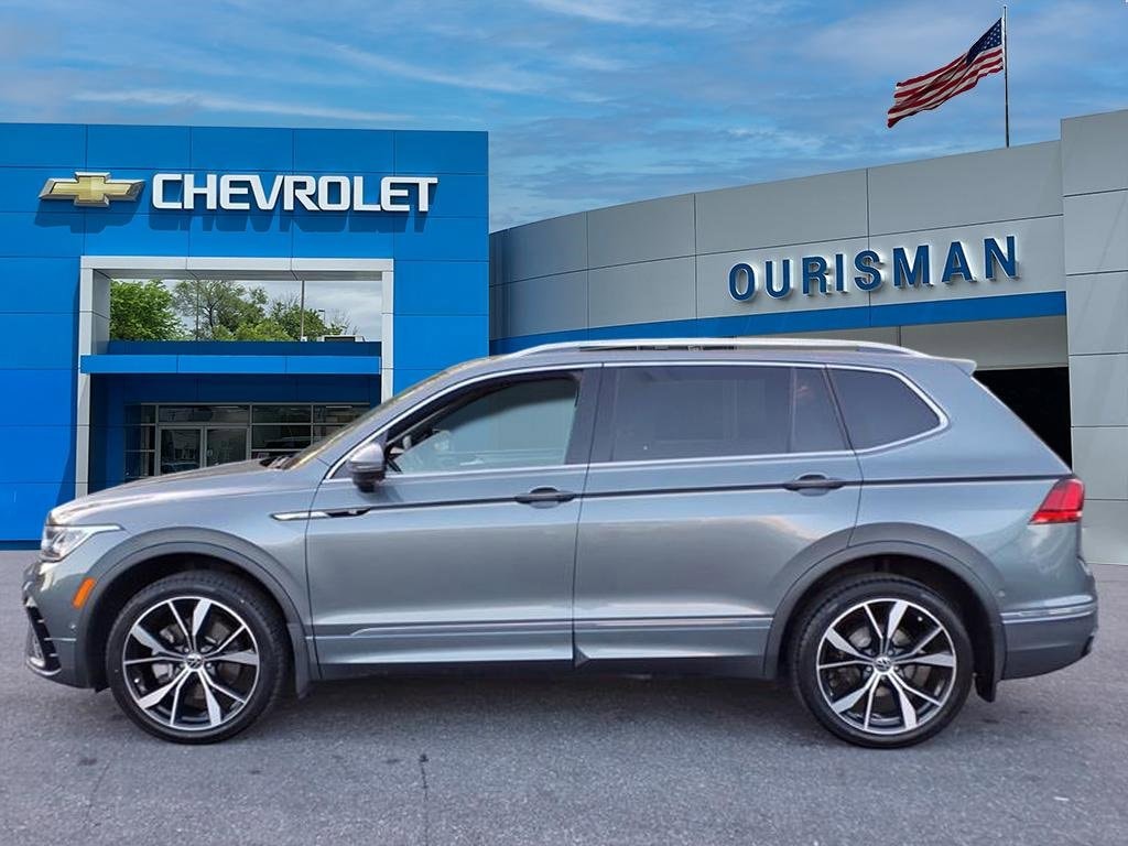 Used 2022 Volkswagen Tiguan SEL R-Line