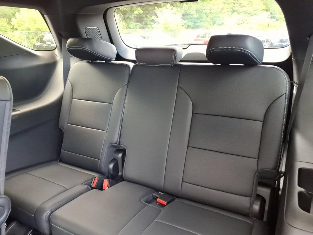 2026 Chevrolet Traverse LT - Photo 16
