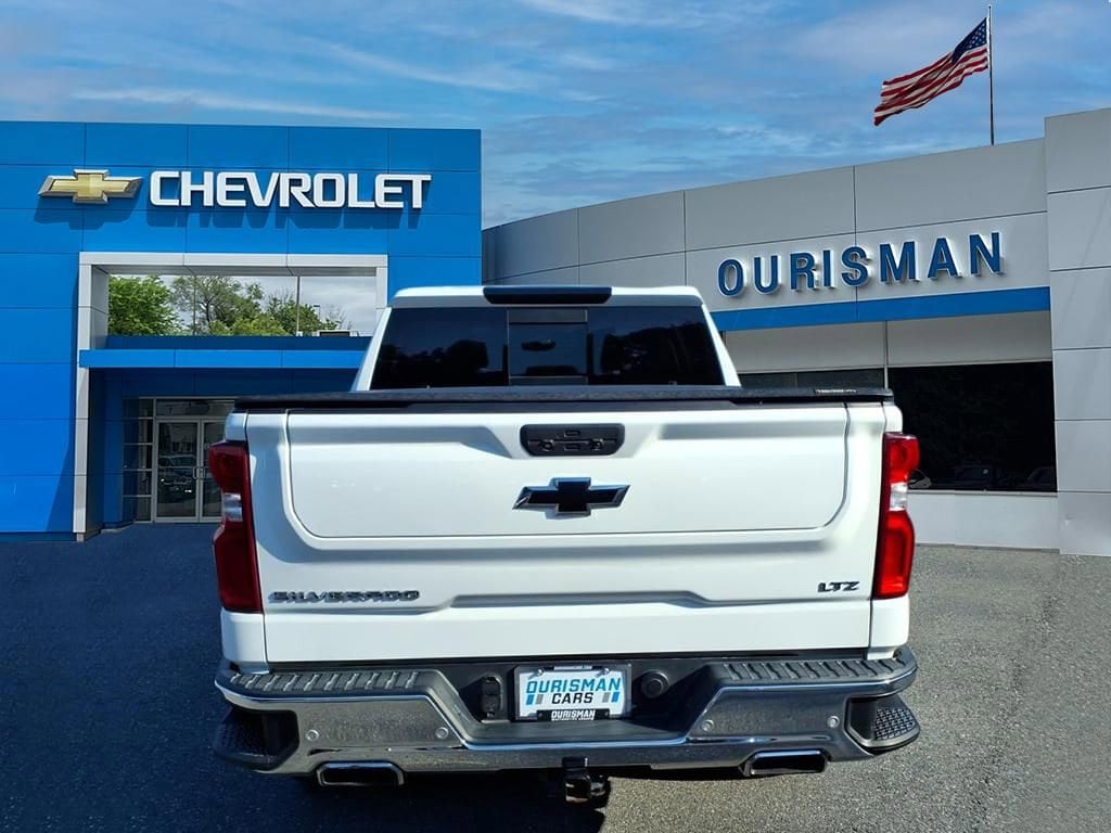 Used 2021 Chevrolet Silverado 1500 LTZ Truck