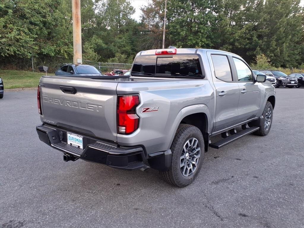 2026 Chevrolet Colorado Z71 photo 3