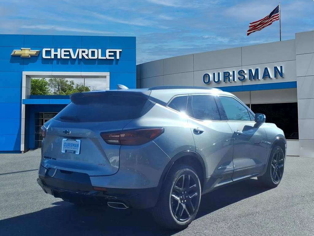 New 2025 Chevrolet Blazer RS SUV