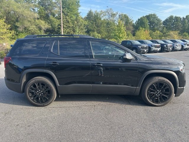 2023 Gmc Acadia SLT photo 2