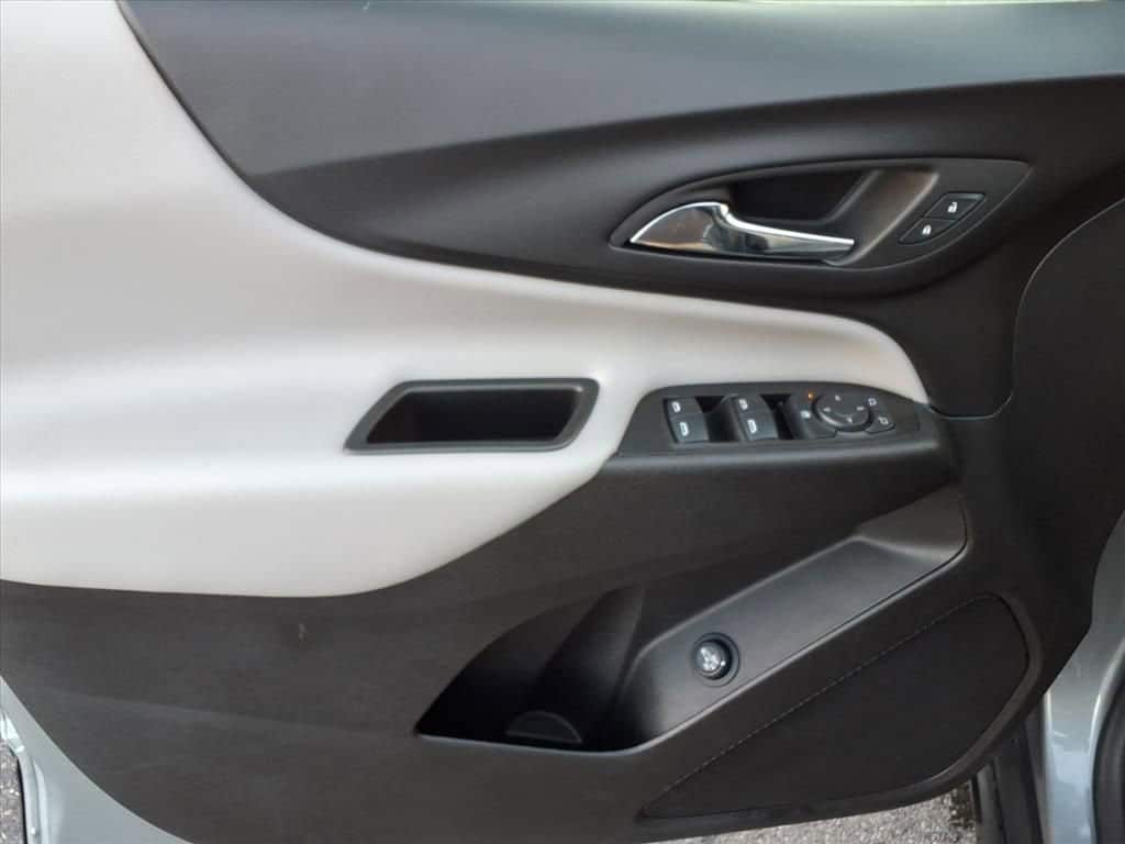 2024 Chevrolet Equinox LT - Photo 13