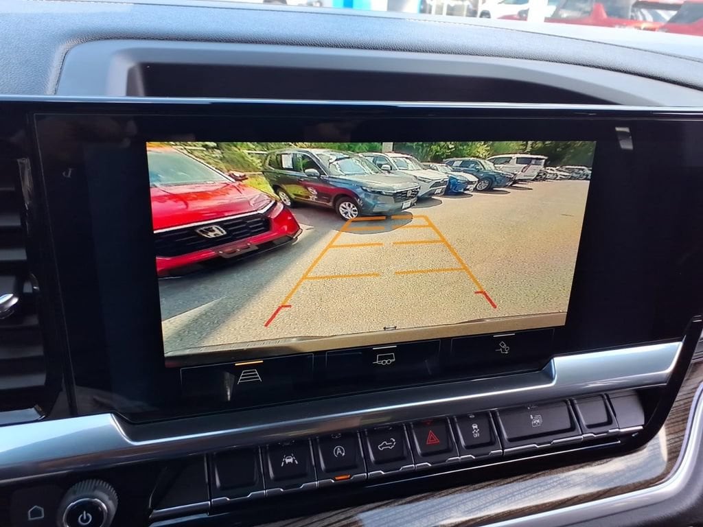 2025 Chevrolet Silverado 1500 RST - Photo 20