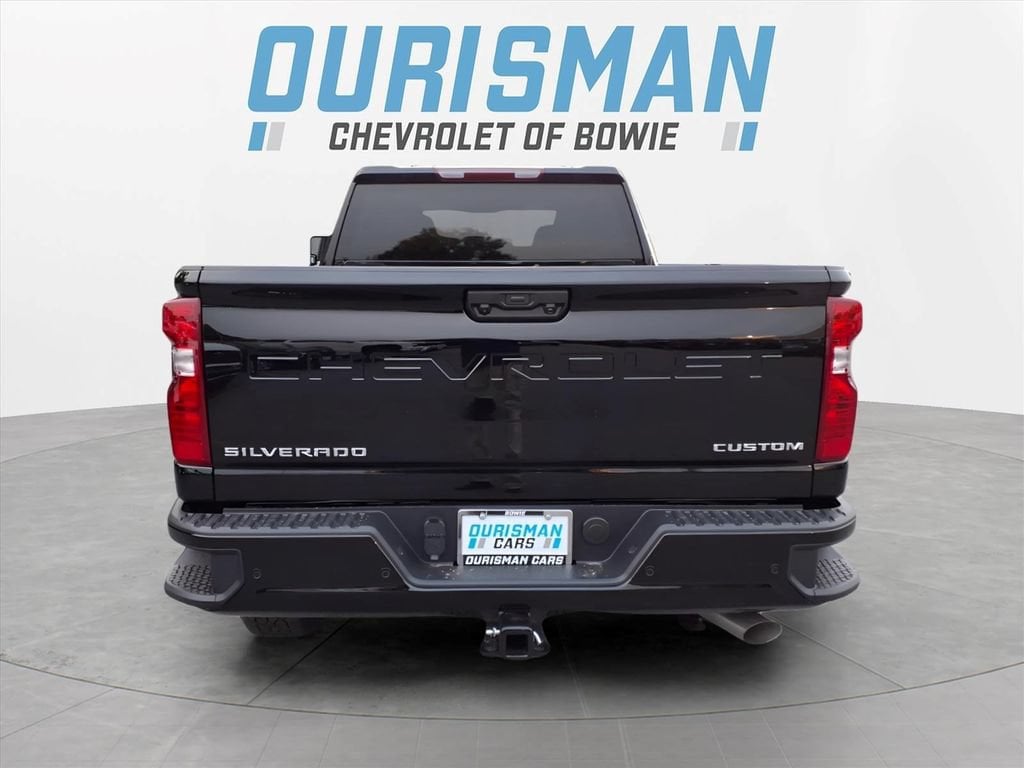 2026 Chevrolet Silverado 2500 HD Custom - Photo 4