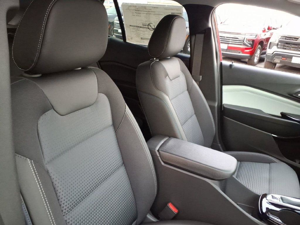 2026 Chevrolet Trax LT - Photo 21