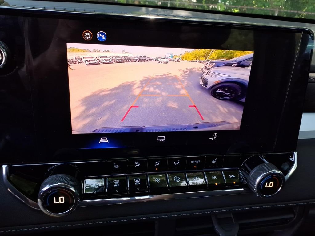 2026 Chevrolet Colorado LT - Photo 19