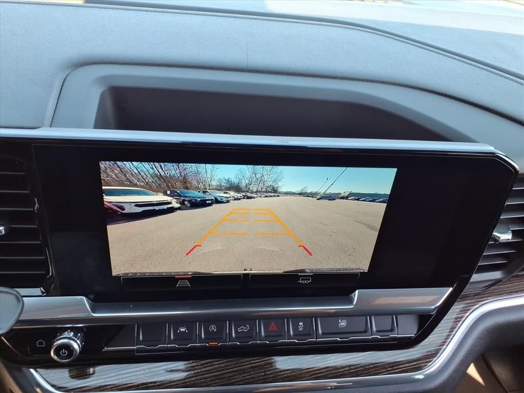 2024 GMC Sierra 1500 SLE - Photo 18