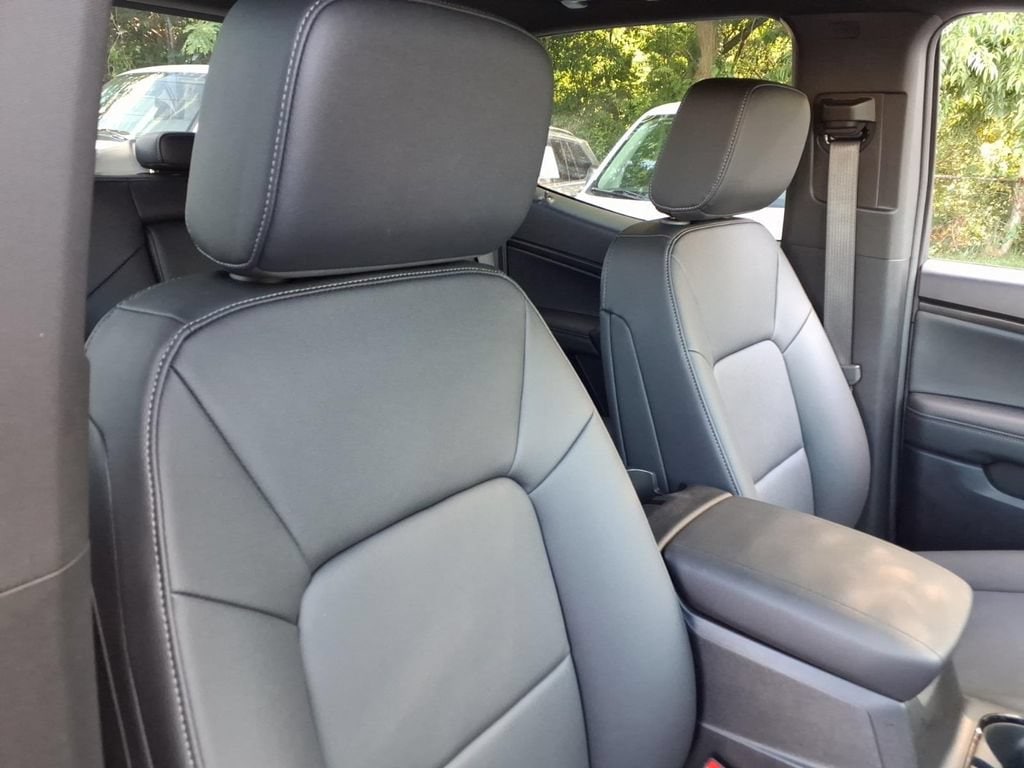 2026 Chevrolet Colorado LT - Photo 23