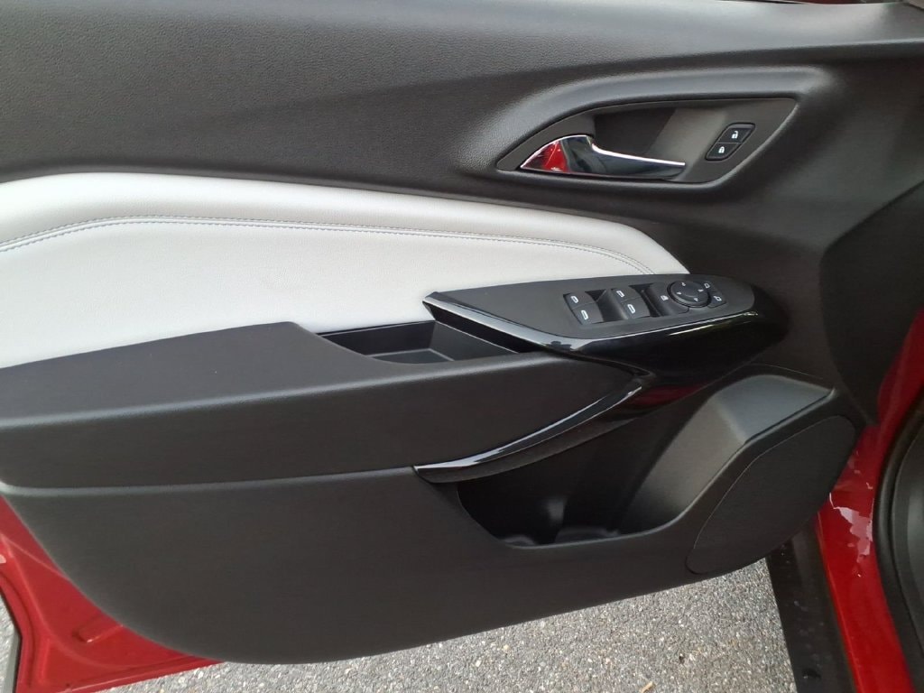 2026 Chevrolet Trax LT - Photo 13
