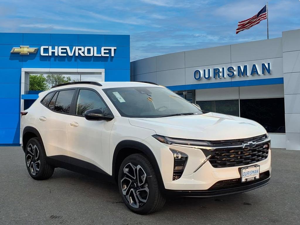 2026 Chevrolet Trax RS's photo