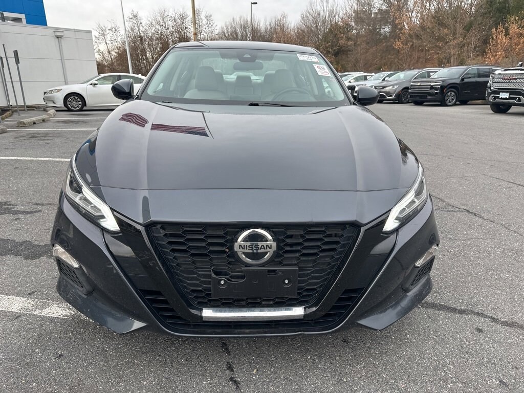 Used 2022 Nissan Altima 2.5 SV