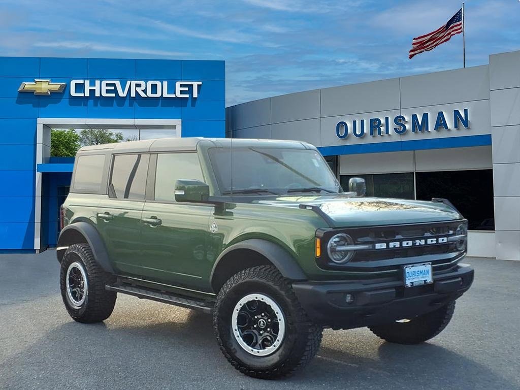 2024 Ford Bronco 4-Door Outer Banks's photo