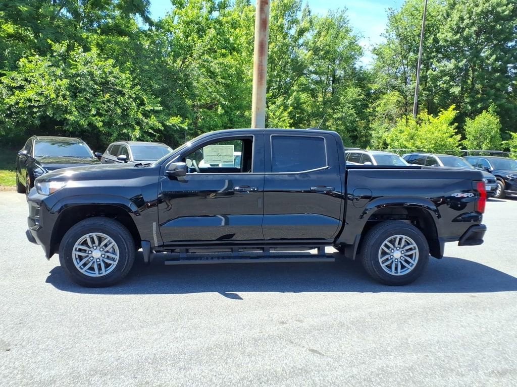 2026 Chevrolet Colorado LT - Photo 6