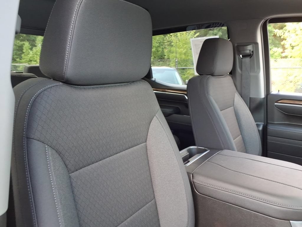 2025 Chevrolet Silverado 1500 RST - Photo 15