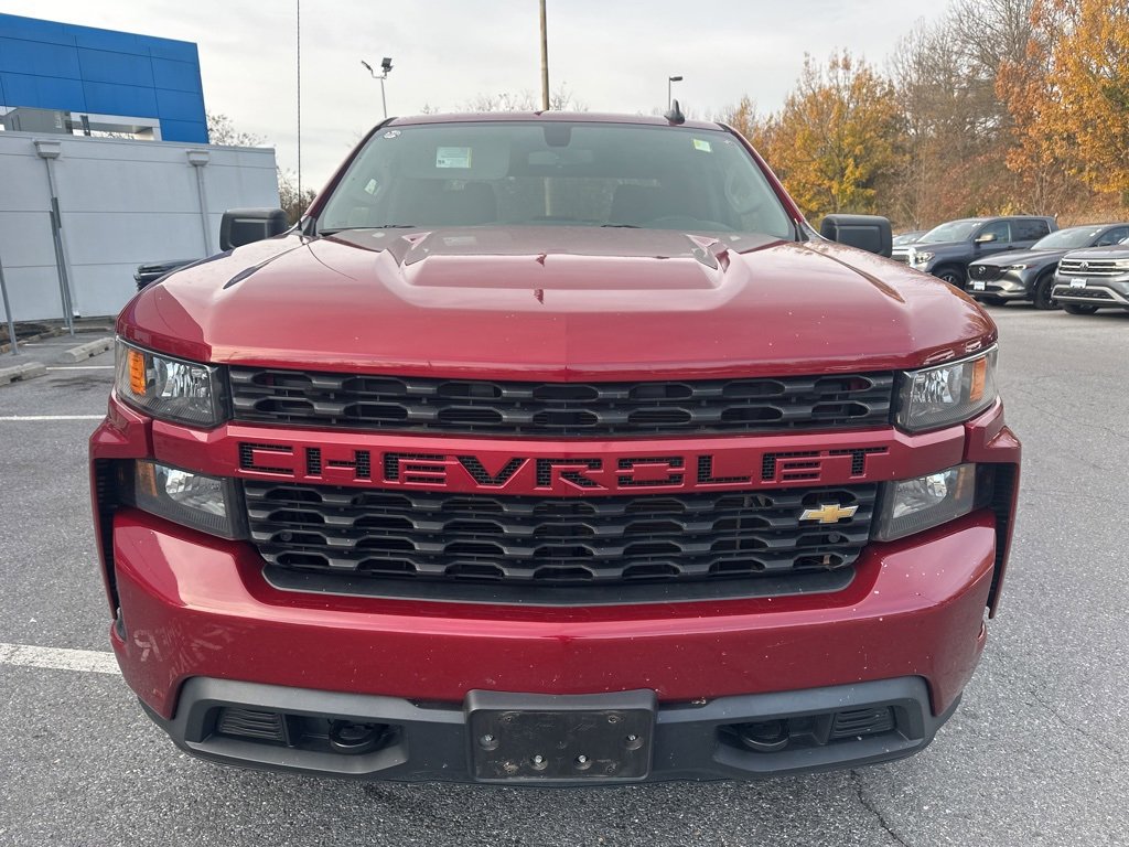 2020 Chevrolet Silverado 1500 Custom photo 2