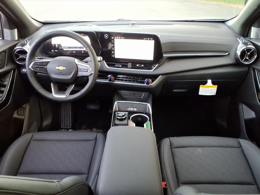 2026 Chevrolet Equinox LT - Photo 17