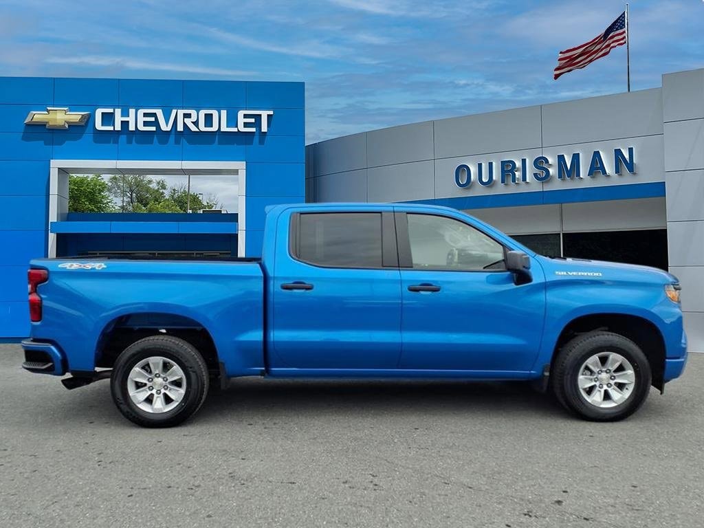 Used 2025 Chevrolet Silverado 1500 Custom Truck