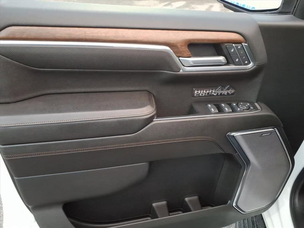 2023 Chevrolet Silverado 1500 High Country - Photo 16