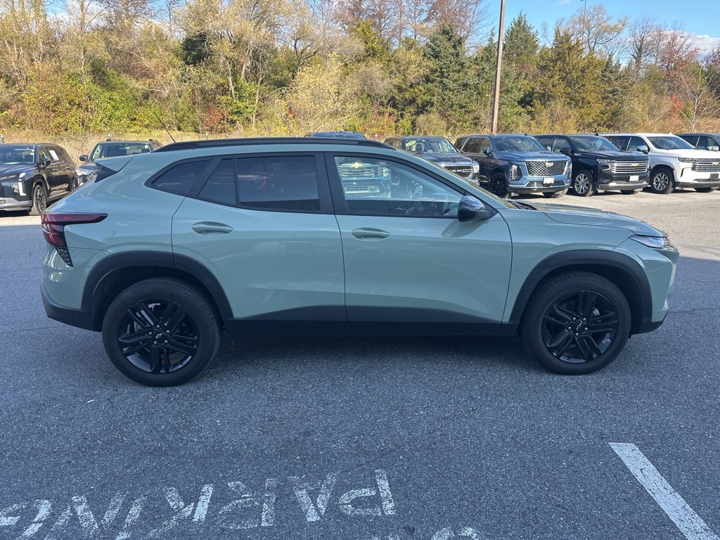 2025 Chevrolet Trax ACTIV photo 4