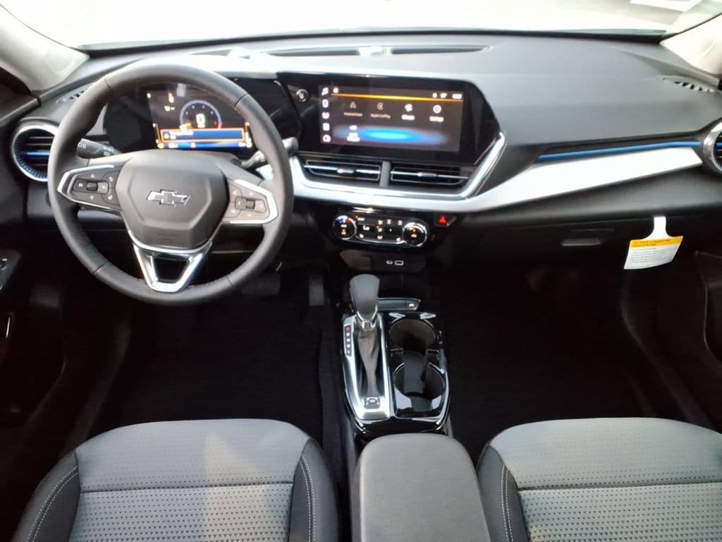2026 Chevrolet Trax LT - Photo 21
