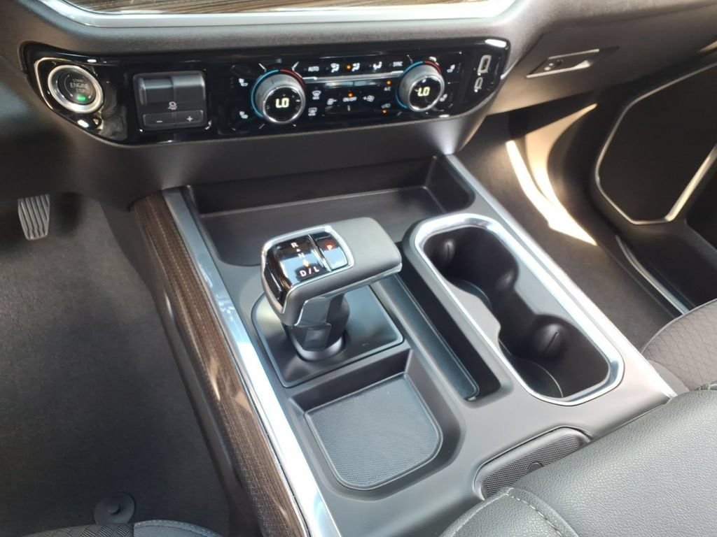 2025 Chevrolet Silverado 1500 RST - Photo 21
