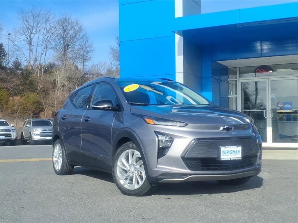 2023 Chevrolet Bolt EUV LT's photo