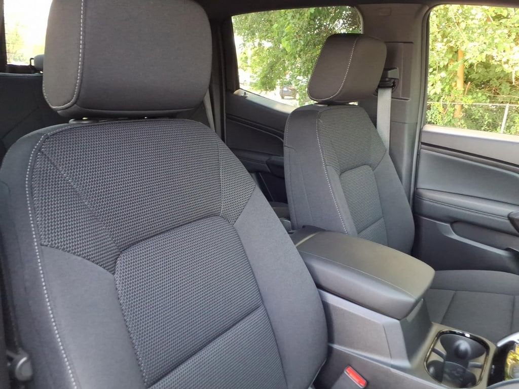2026 Chevrolet Colorado LT - Photo 25