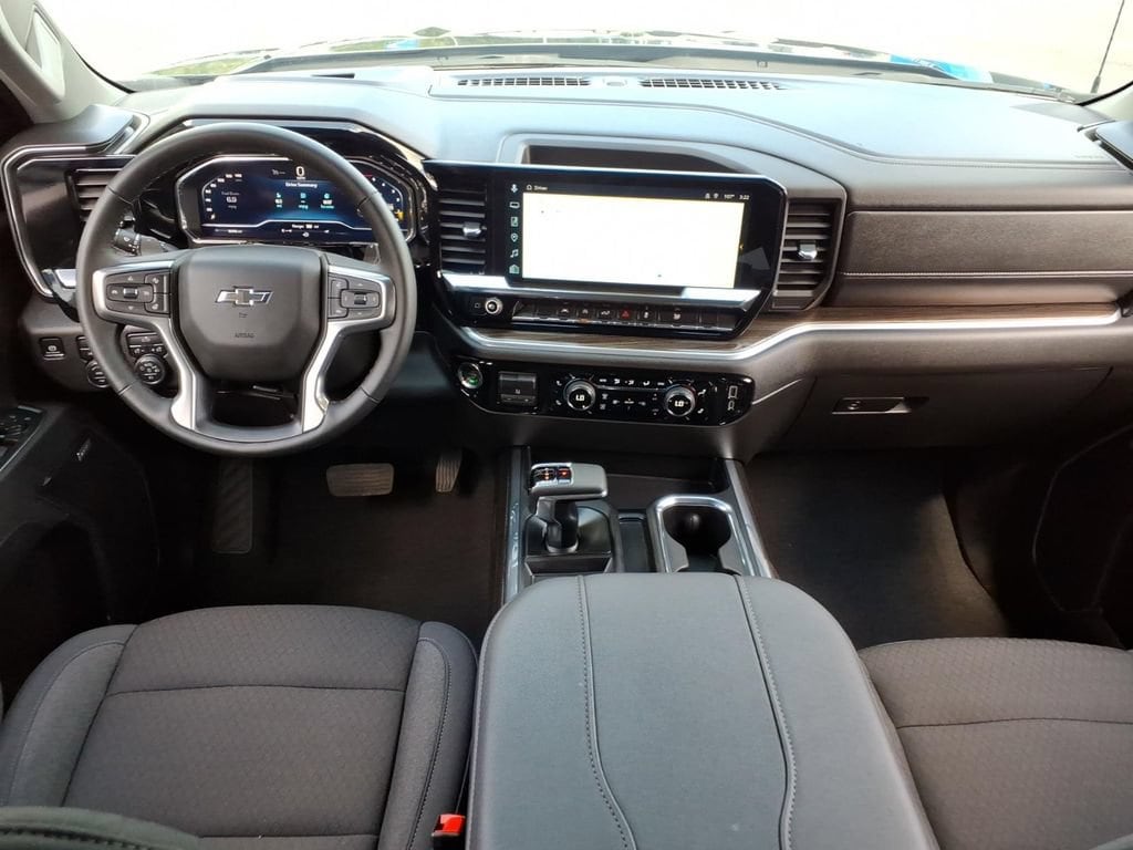 2025 Chevrolet Silverado 1500 RST - Photo 18