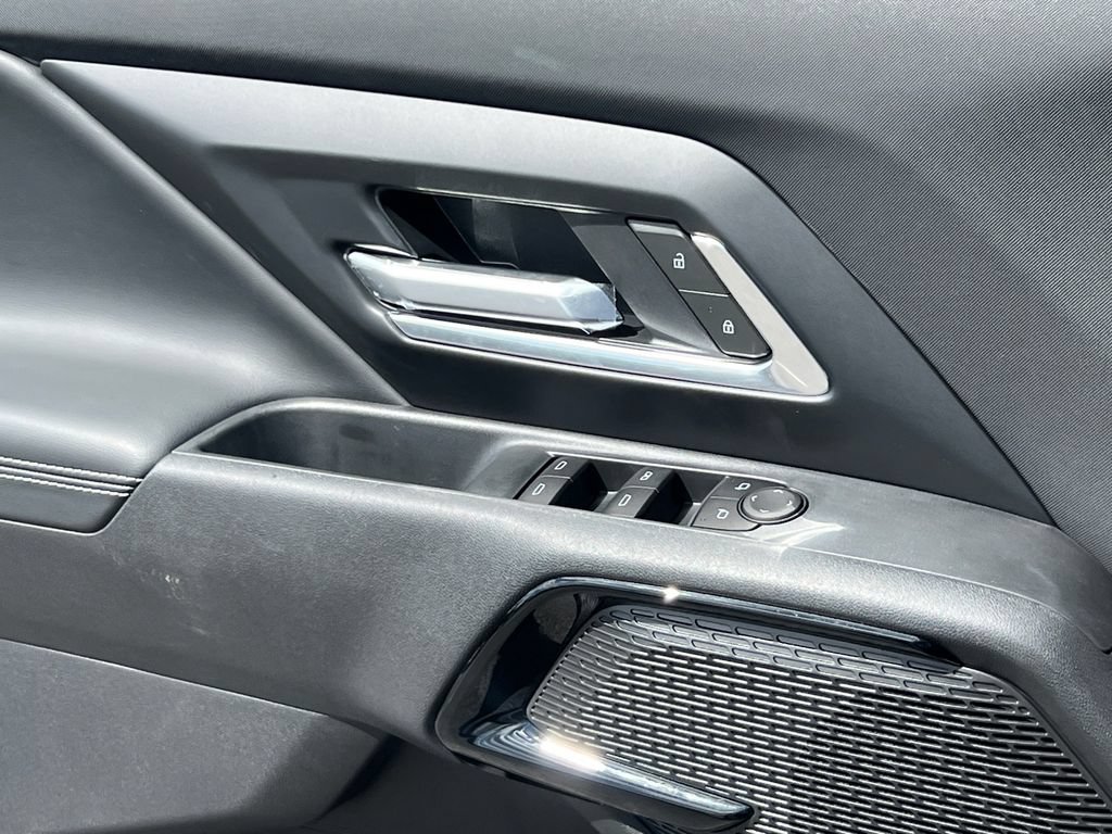 2026 Chevrolet Silverado EV LT - Photo 28