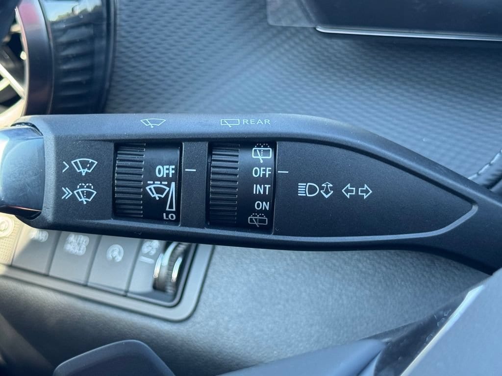 2027 Chevrolet Equinox LT - Photo 33