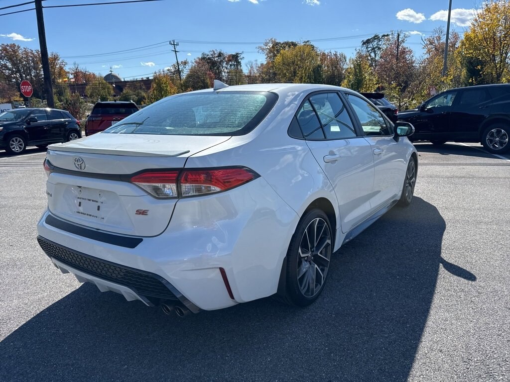 Used 2020 Toyota Corolla SE Sedan