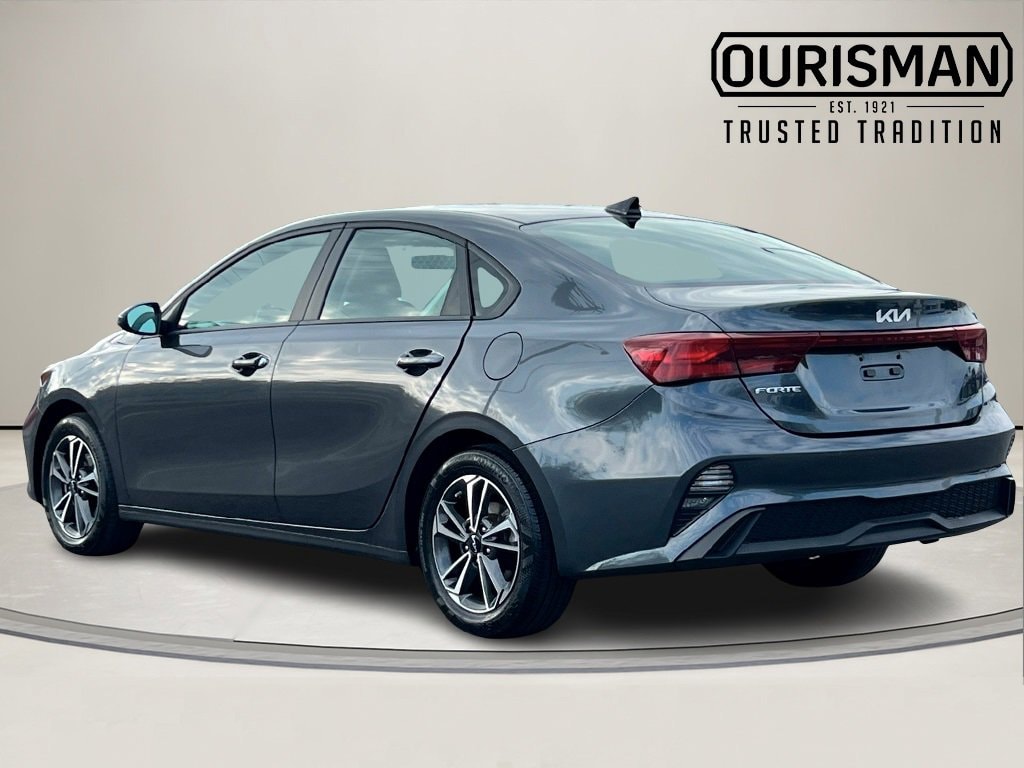 Used 2024 Kia Forte LXS Sedan