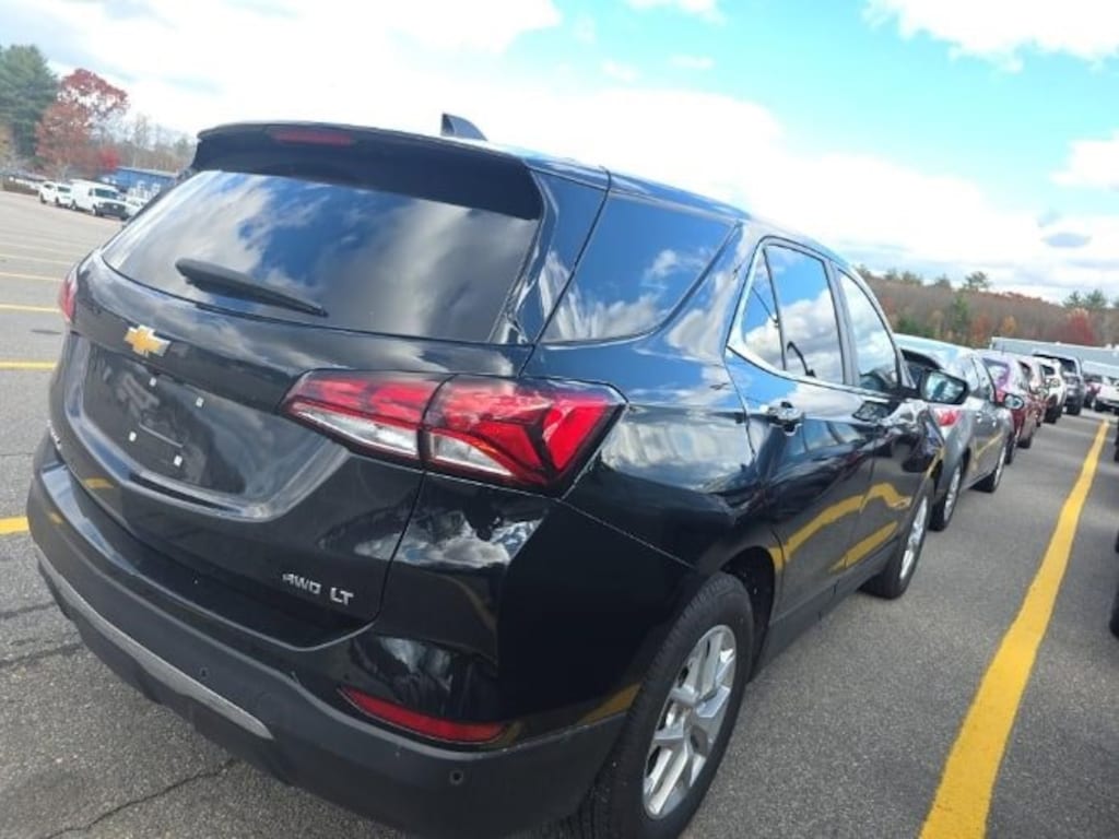 Used 2024 Chevrolet Equinox LT SUV