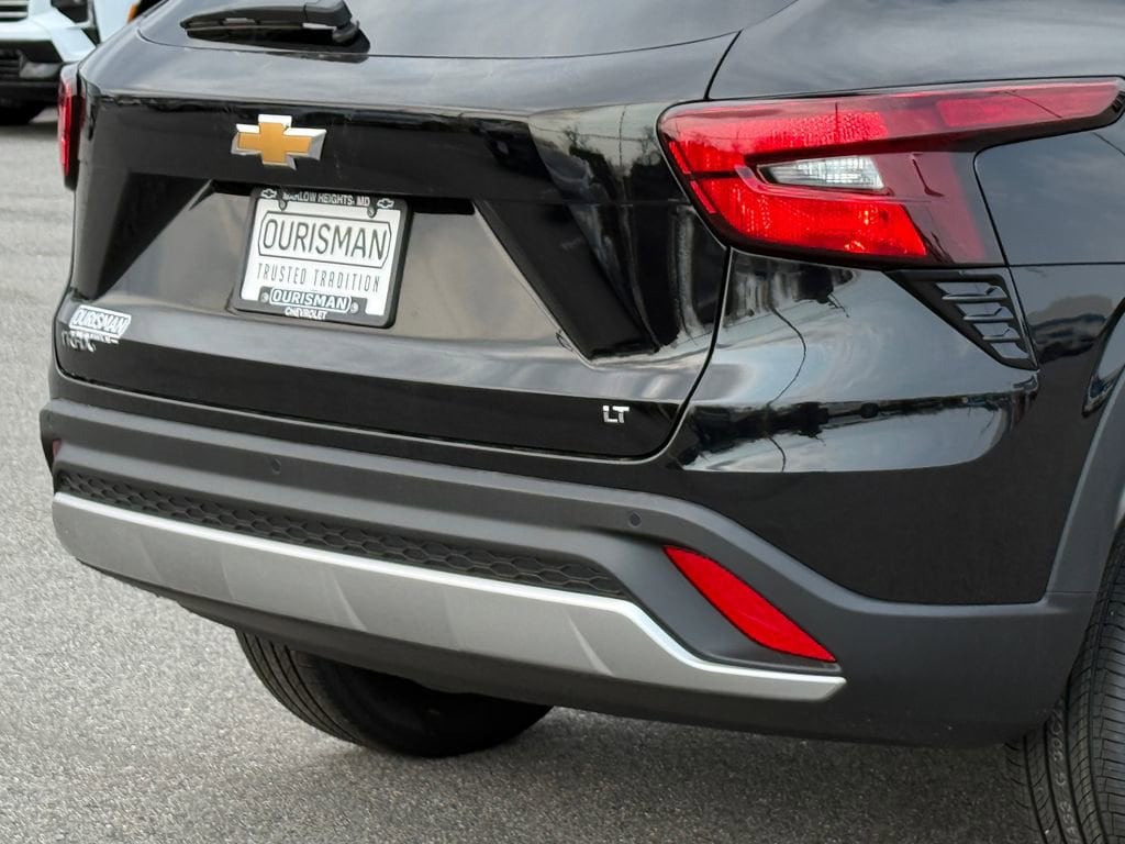 2026 Chevrolet Trax LT - Photo 4