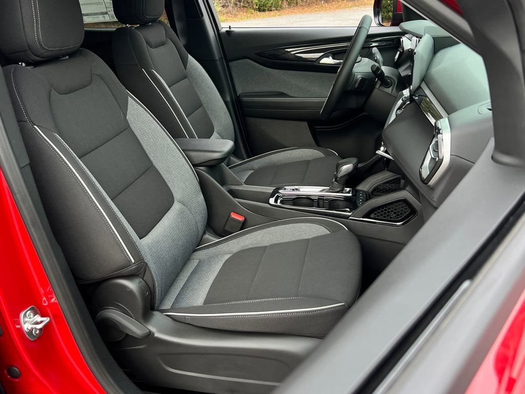2026 Chevrolet Trailblazer LT - Photo 8