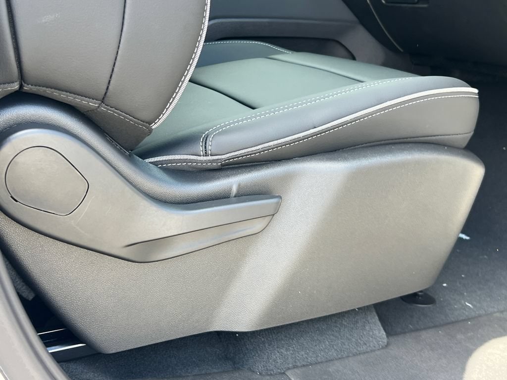 2026 Chevrolet Silverado EV LT - Photo 14