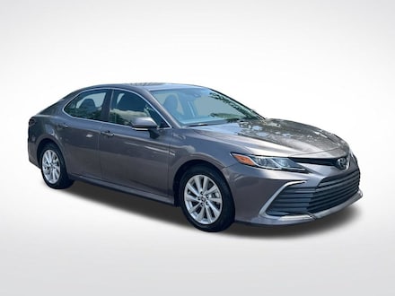 2024 Toyota Camry LE Sedan