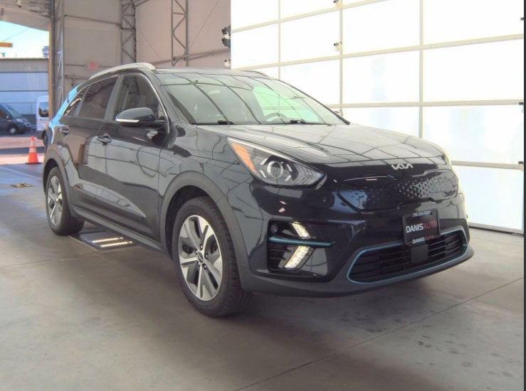 Used 2022 Kia Niro EX with VIN KNDCC3LG3N5124742 for sale in Temple Hills, MD