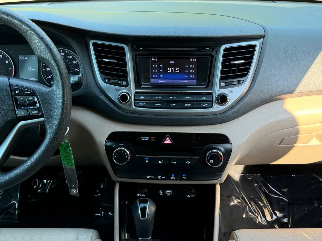2017 Hyundai Tucson SE - Photo 16